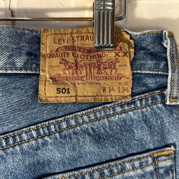 Levi’s Mens 501xx Button Fly Straight Jeans size W34 x L34 - Picture 4 of 9